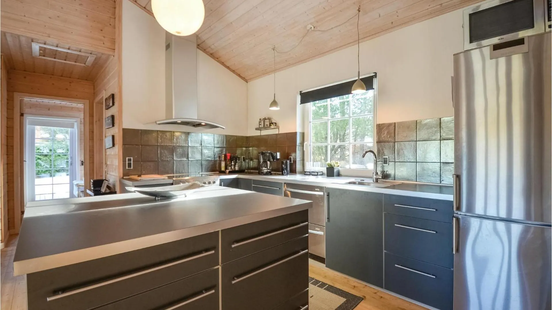 3 Bedroom Amazing Home In Ebeltoft Oksenmolle