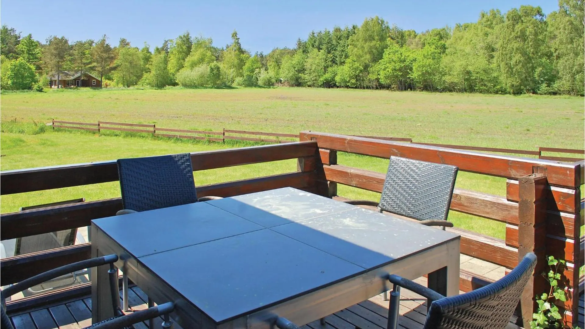 3 Bedroom Amazing Home In Ebeltoft Oksenmolle